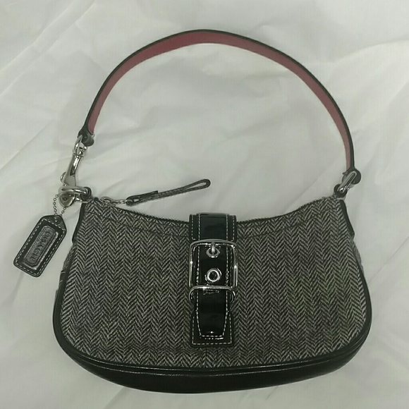 Coach Handbags - Coach Herringbone & Patent Leather Small Bag Purse